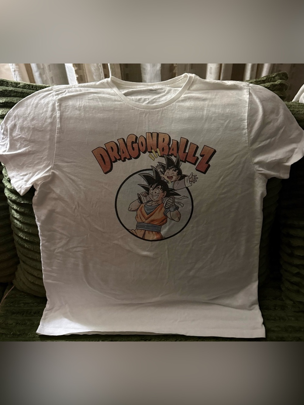 Dragon Ball Z White Mens Old Navy  Graphic Tee size Large Dragonball Z